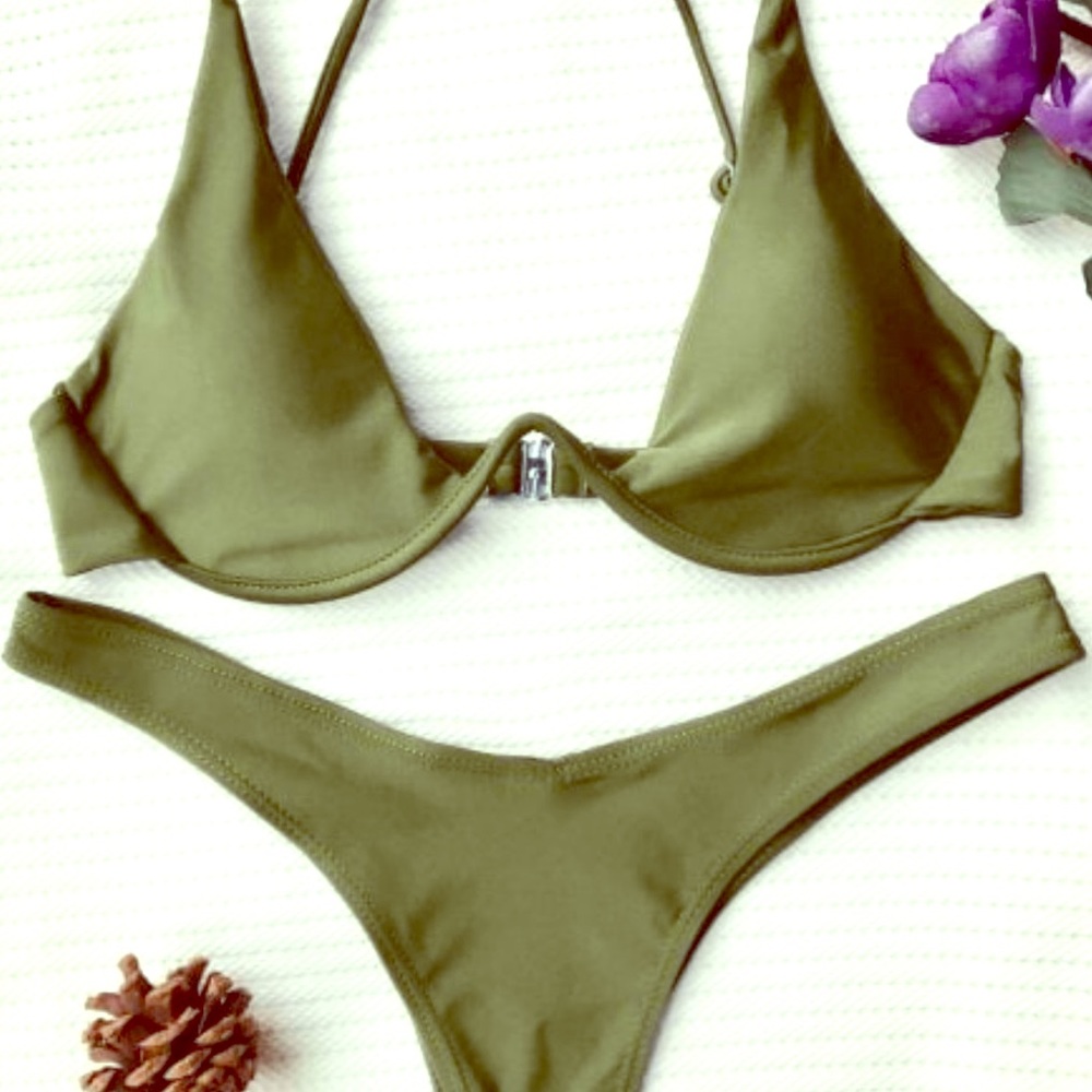 Green underwire bikini set never worn! NWT